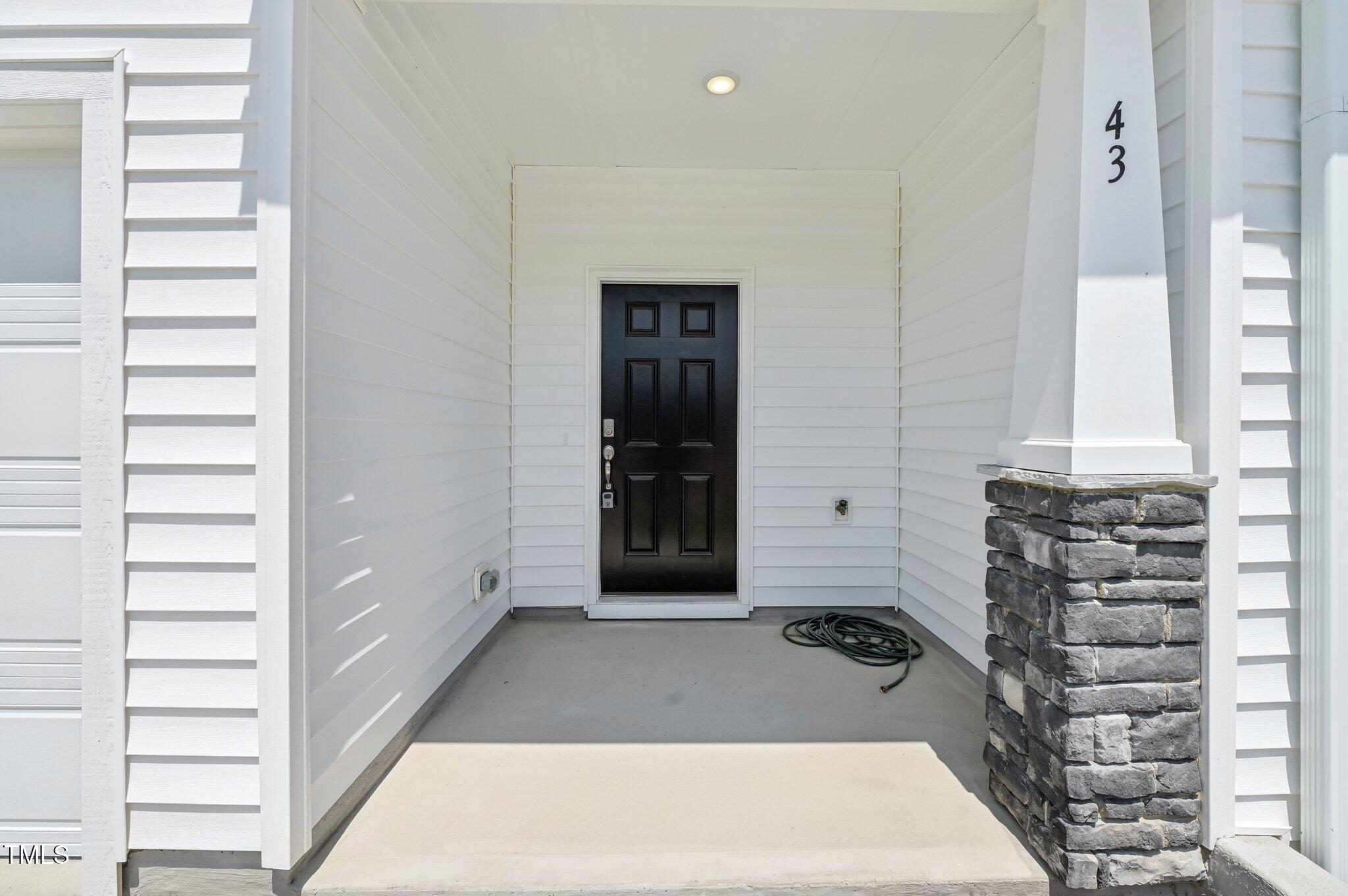 43 Honeydew Way Property Photo 5