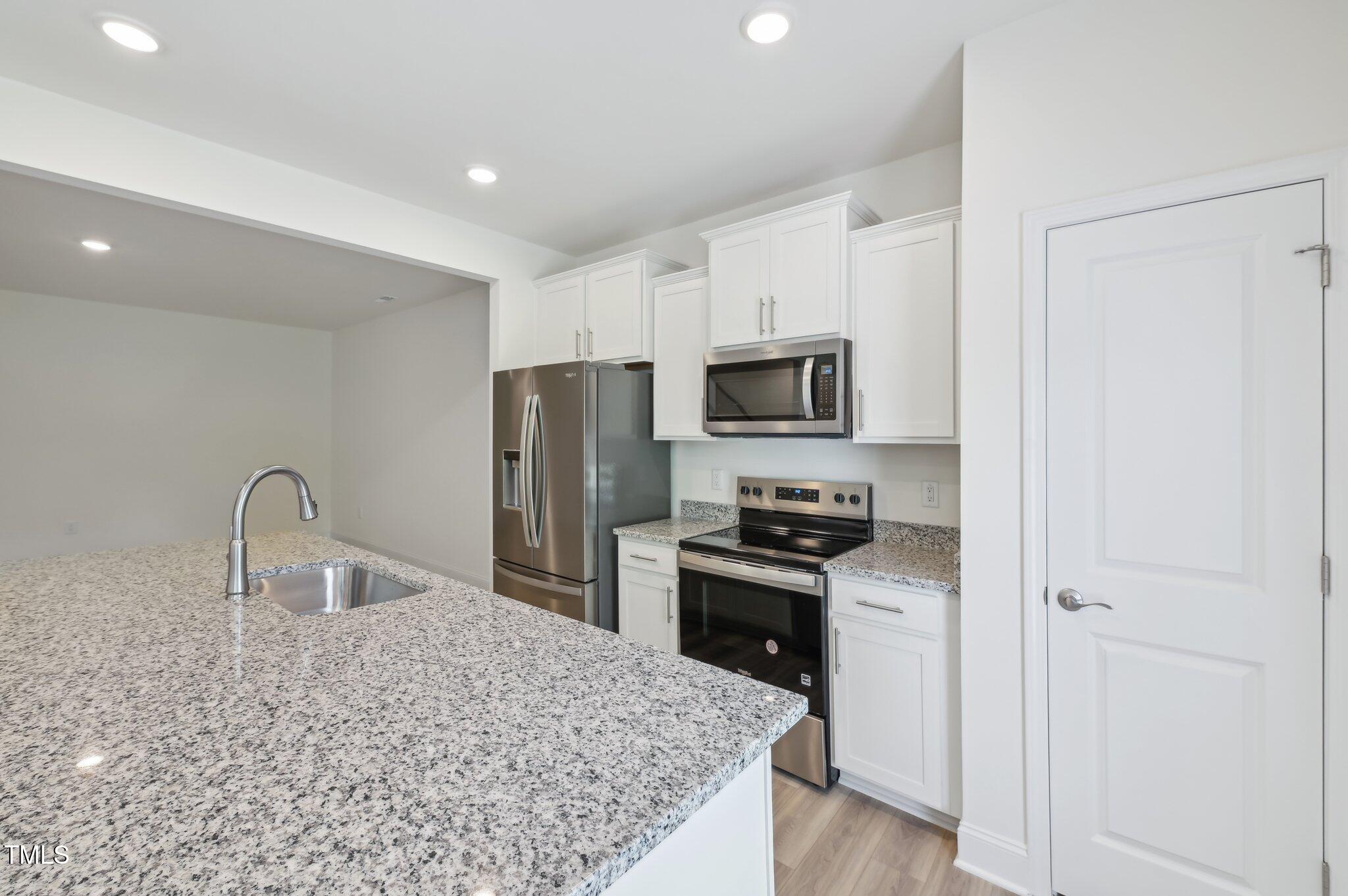 43 Honeydew Way Property Photo 13