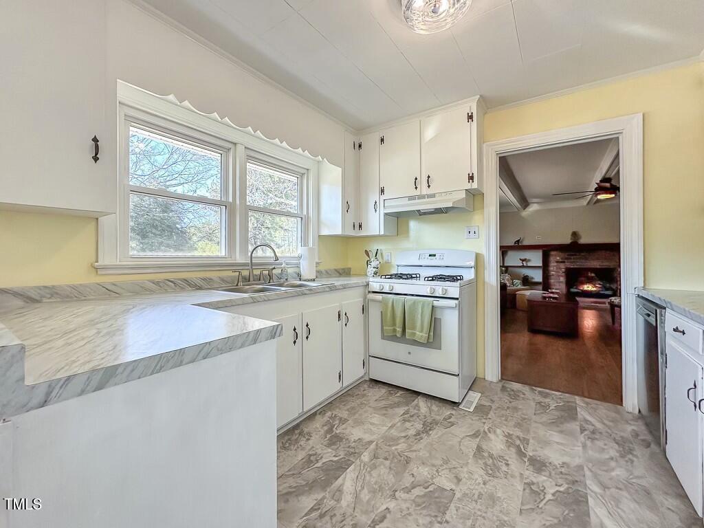 111 Elm Street Property Photo 12