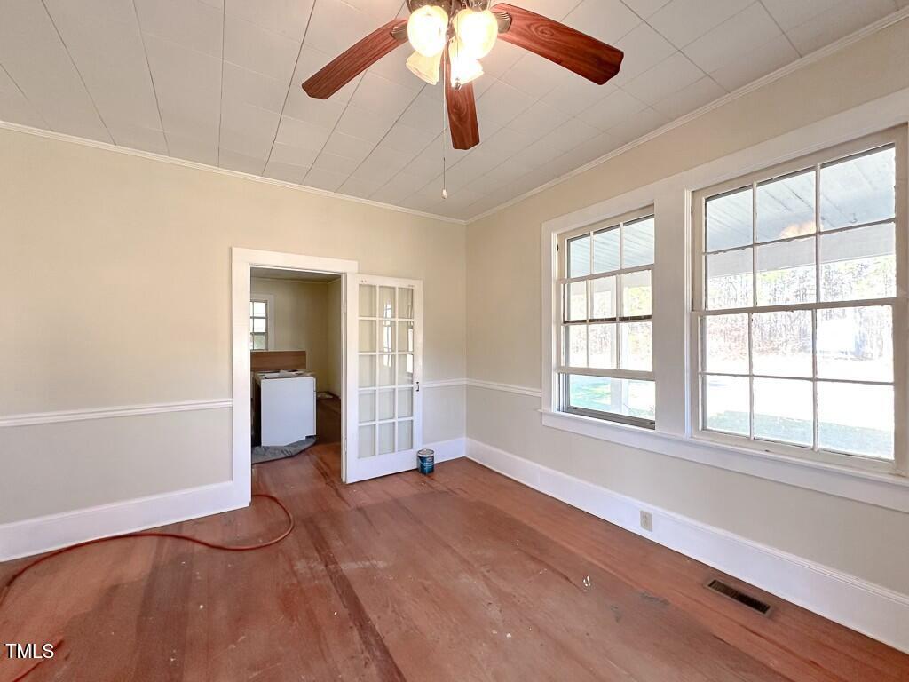 1582 Us Highway 158 E Property Photo 7