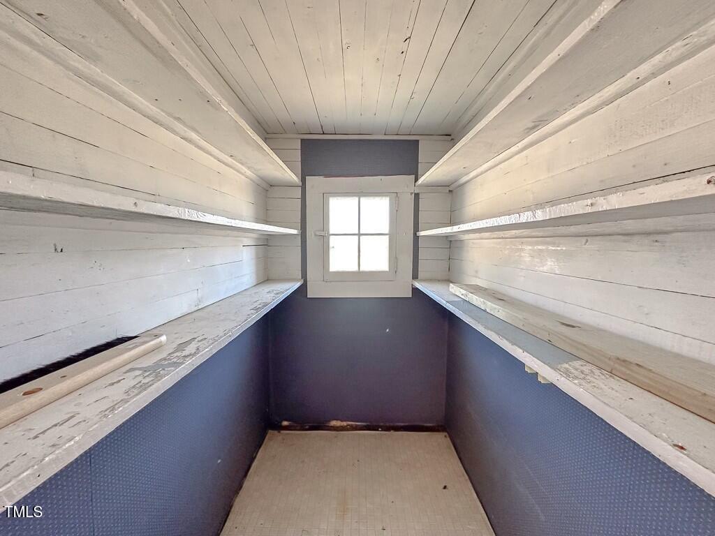 1582 Us Highway 158 E Property Photo 11