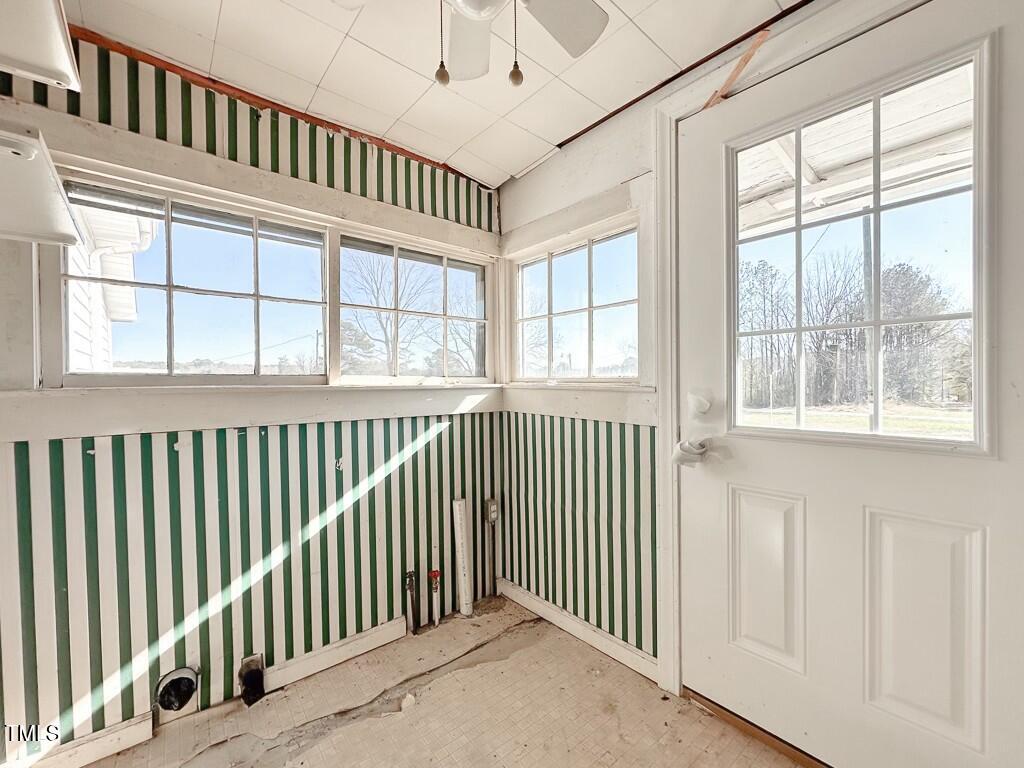 1582 Us Highway 158 E Property Photo 19