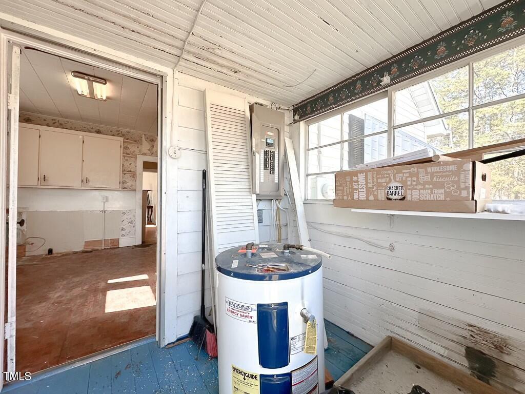 1582 Us Highway 158 E Property Photo 21