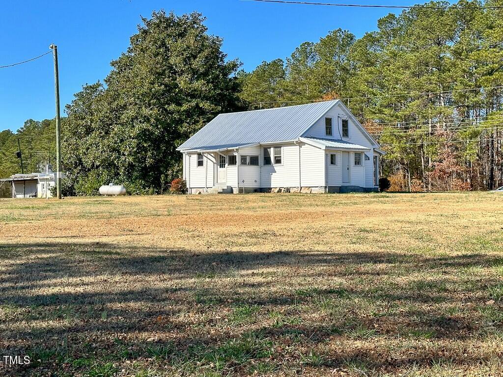 1582 Us Highway 158 E Property Photo 40