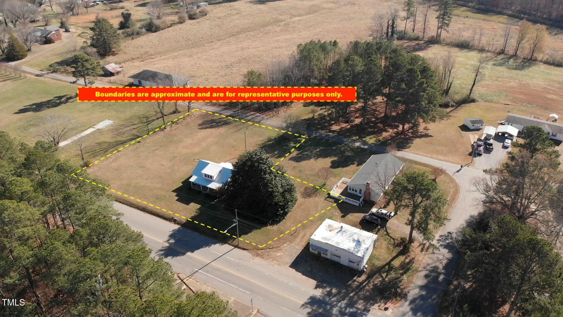 1582 Us Highway 158 E Property Photo 44