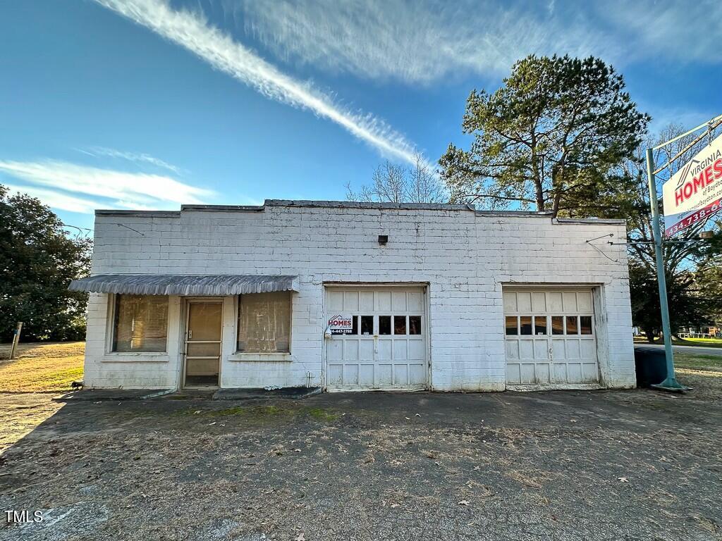1576 Us Hwy 158 E Property Photo 1