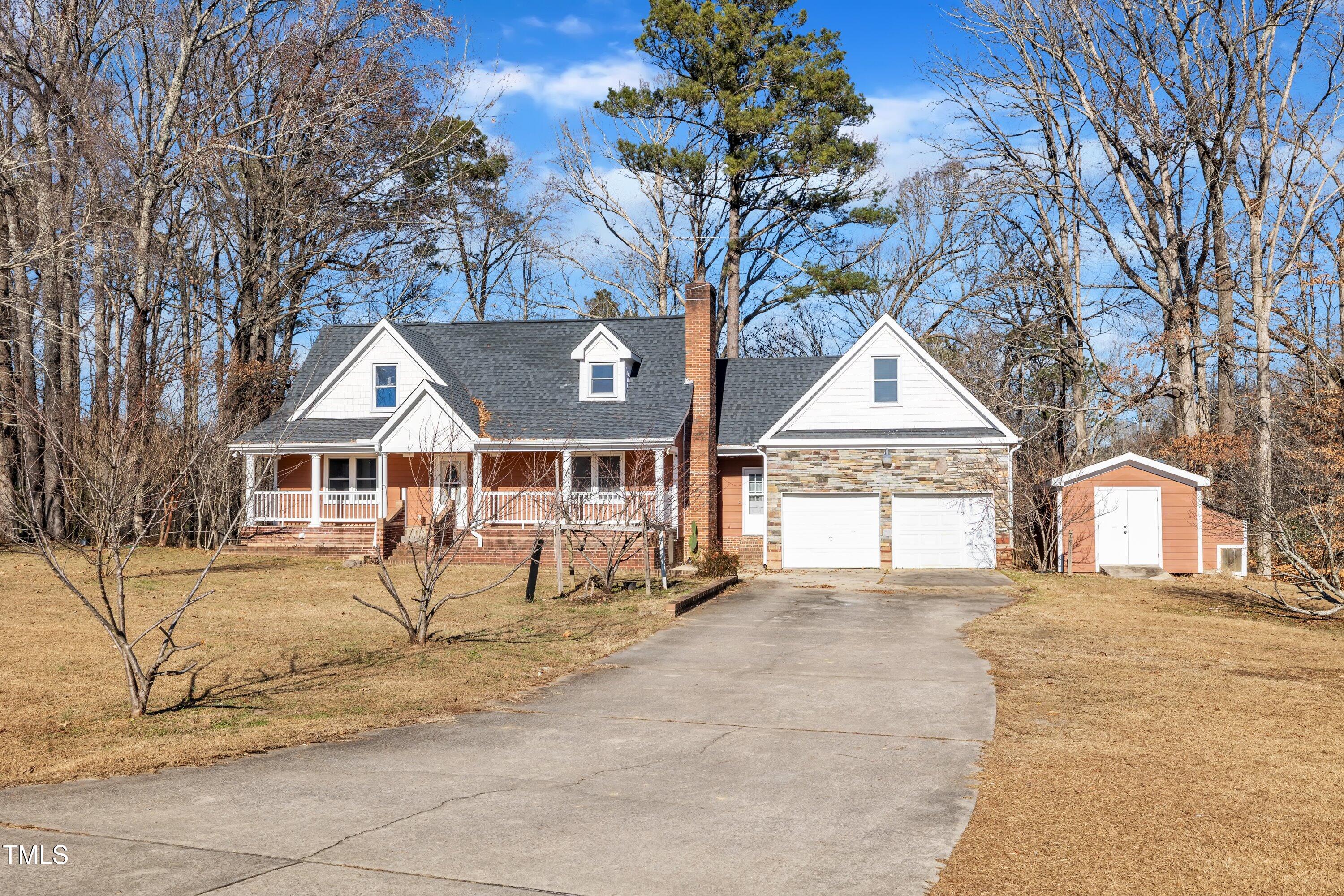 101 Creekside Drive Property Photo