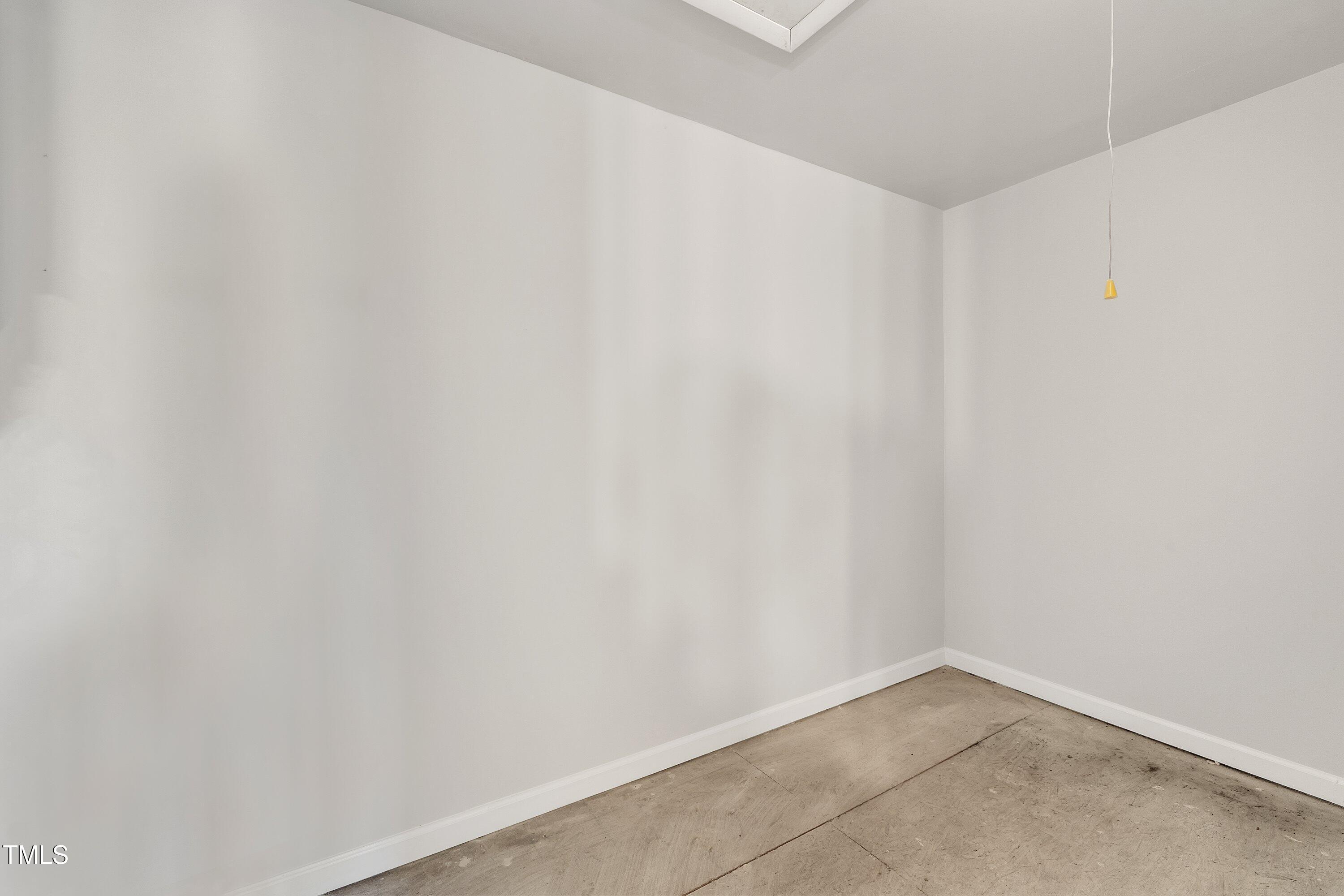 101 Creekside Drive Property Photo 25