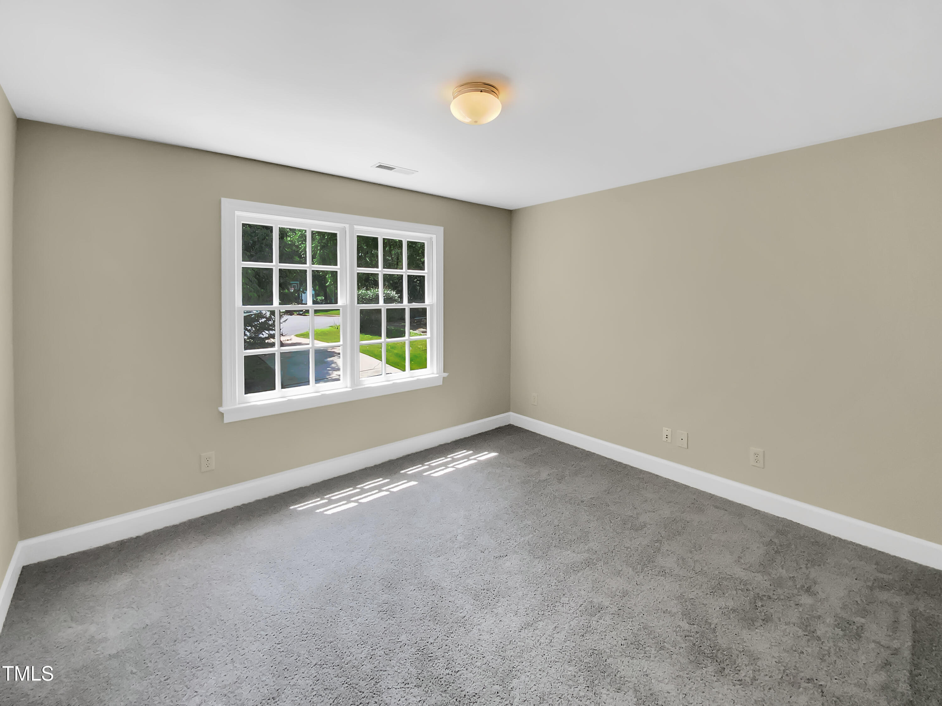 113 Crosswind Drive Property Photo 5