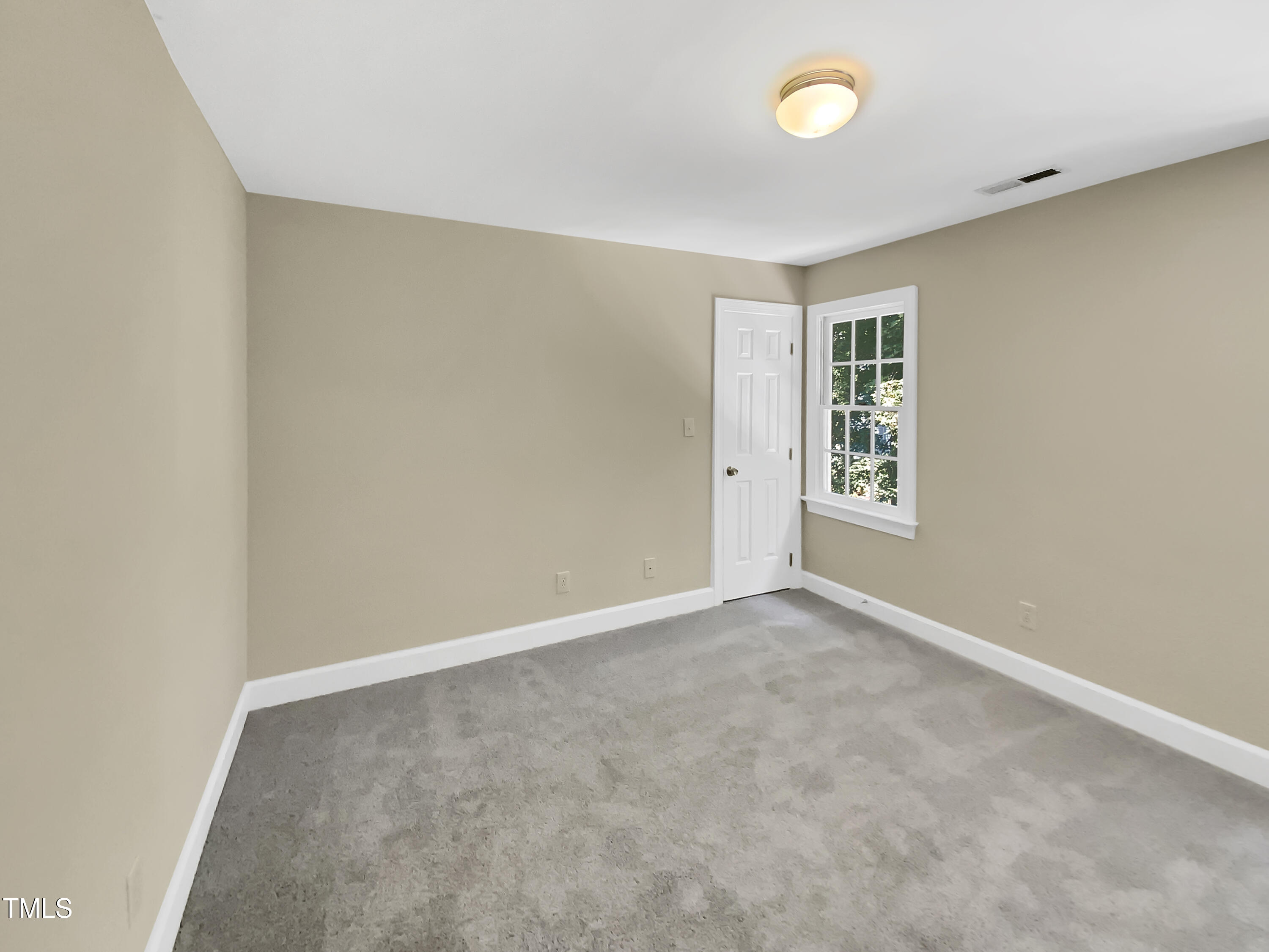 113 Crosswind Drive Property Photo 15