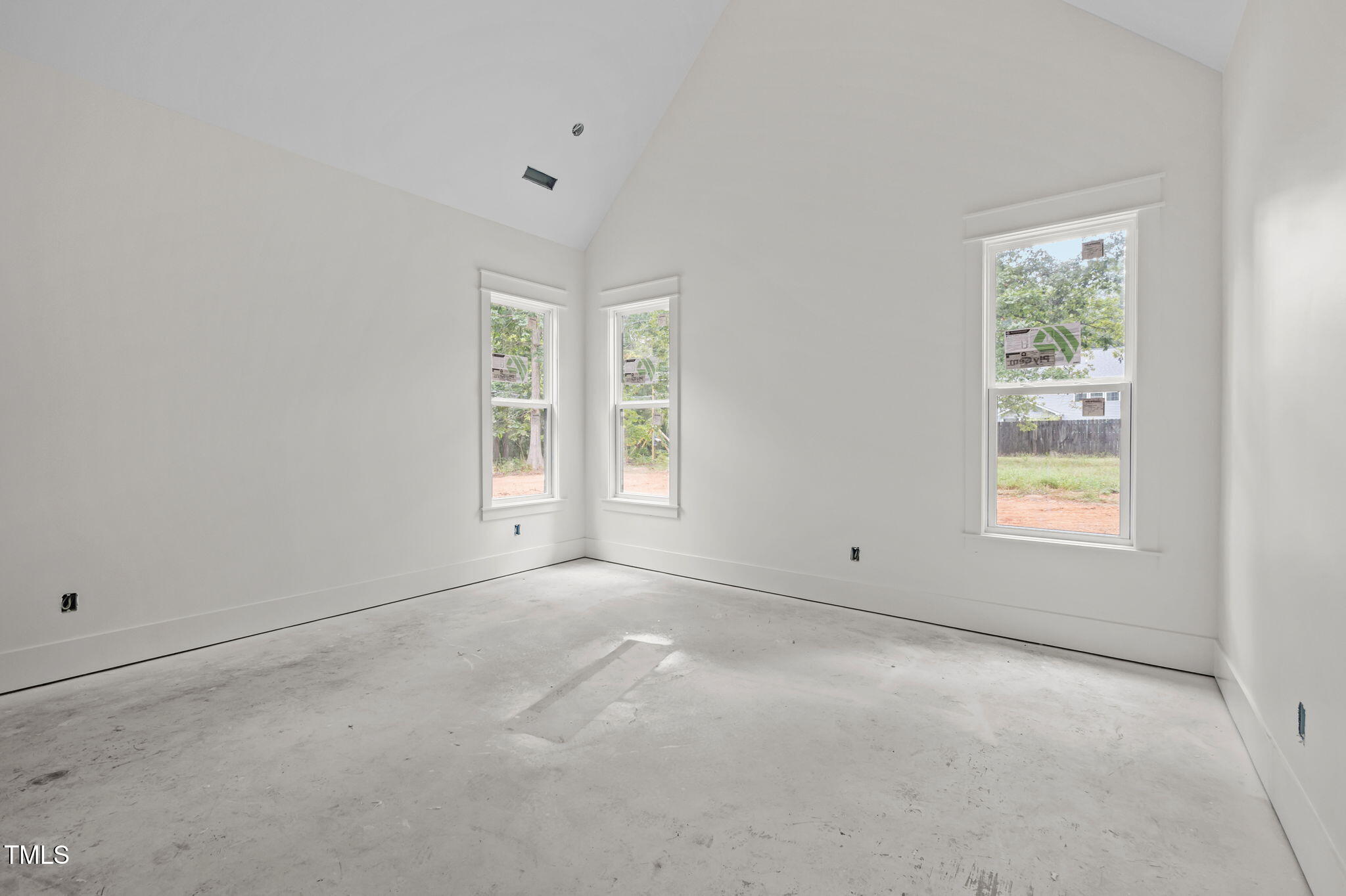2304 Hardwood Drive Property Photo 19