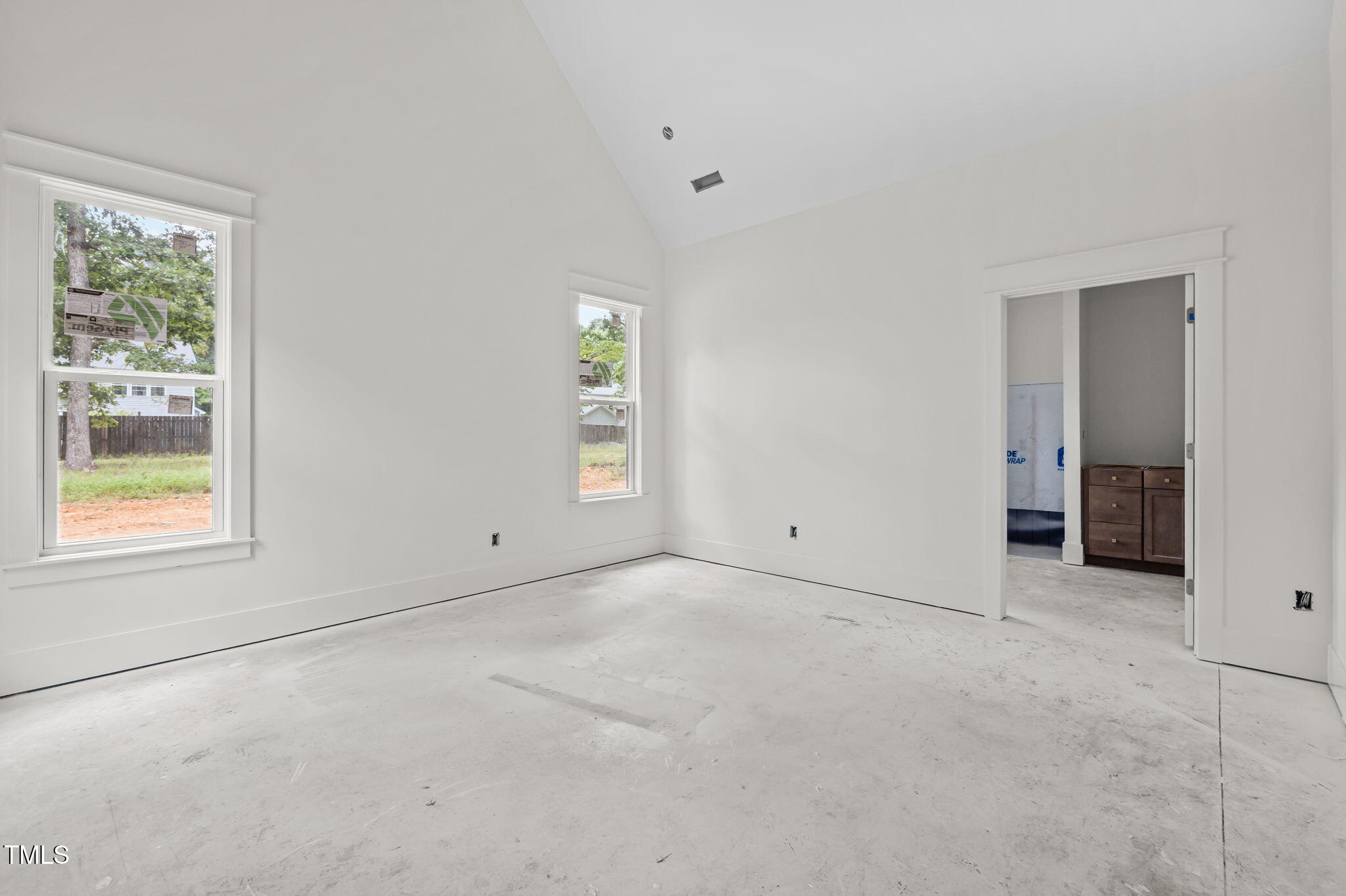 2304 Hardwood Drive Property Photo 20