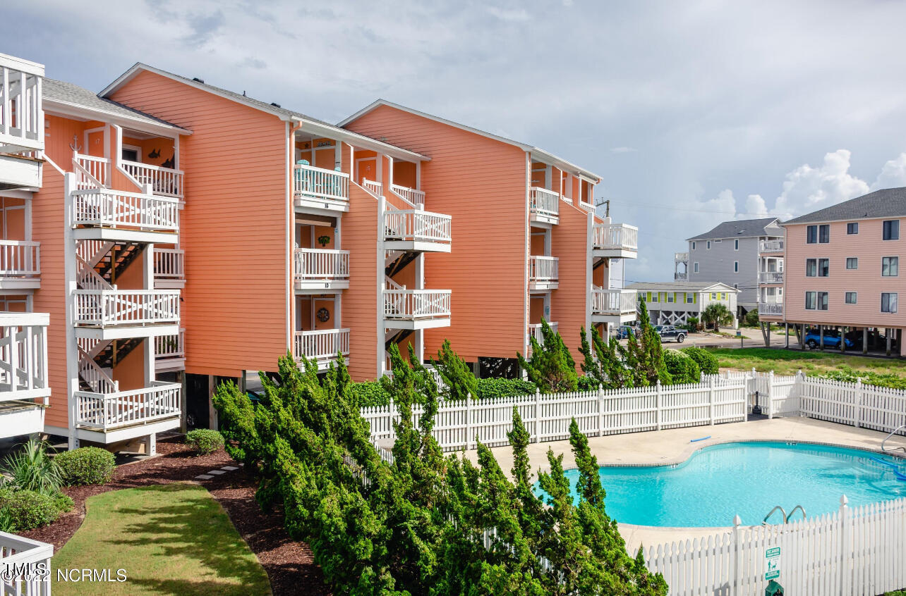 1615 Carolina Beach Avenue N Apt E2 Property Photo