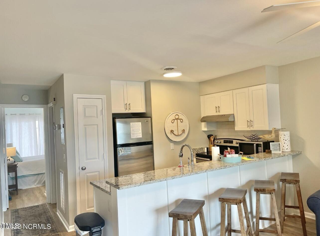 1615 Carolina Beach Avenue N Apt E2 Property Photo 4