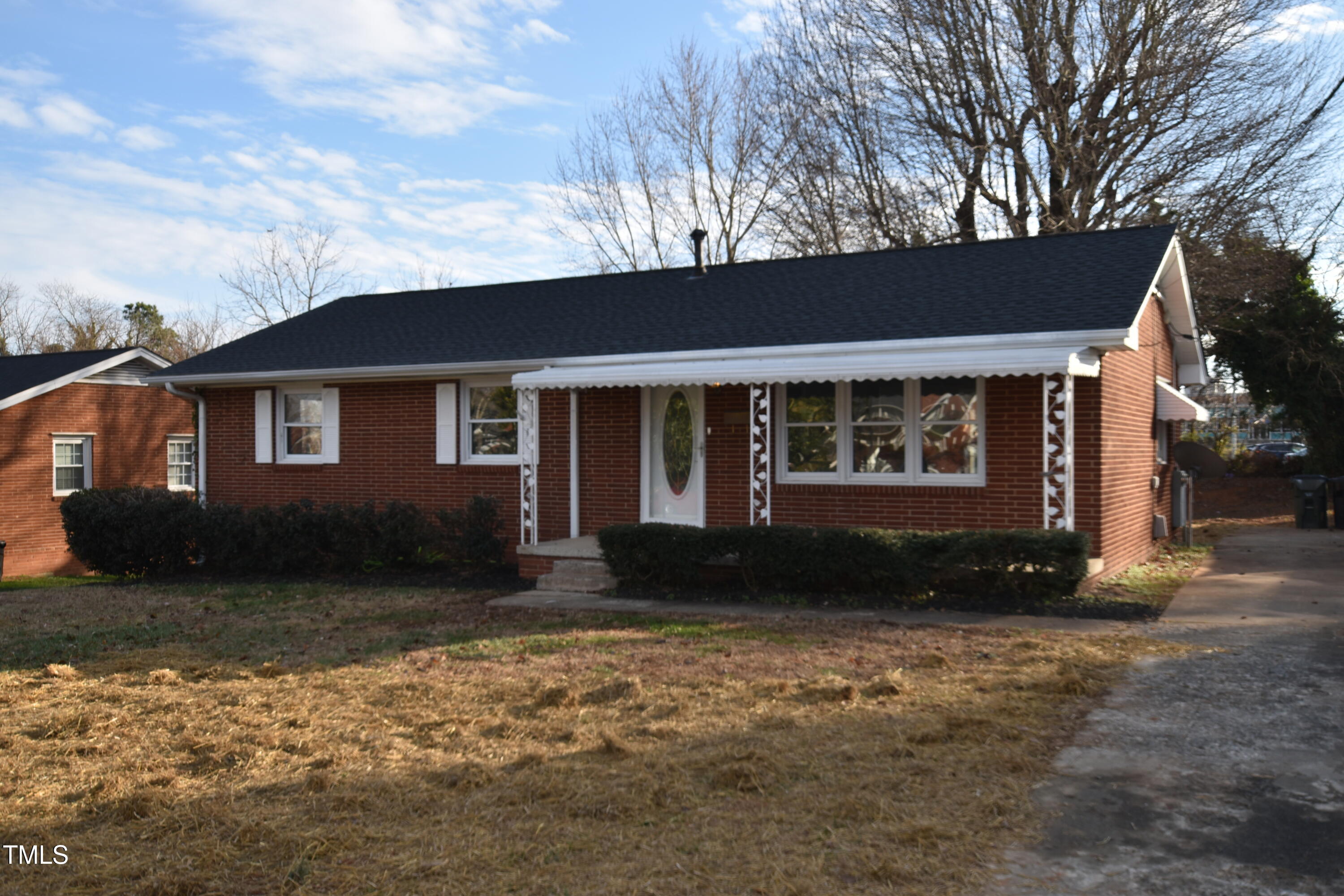 325 Meadowbrook Drive Property Photo 2