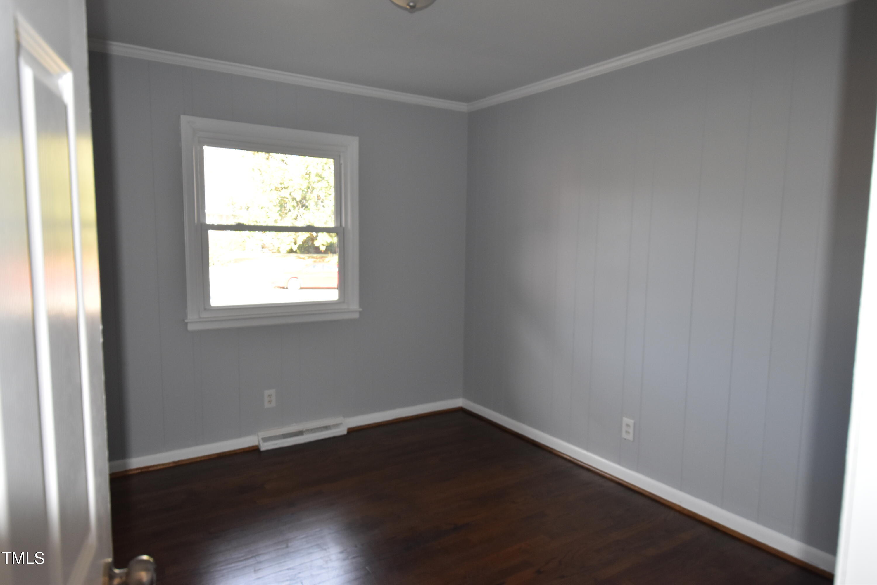325 Meadowbrook Drive Property Photo 13