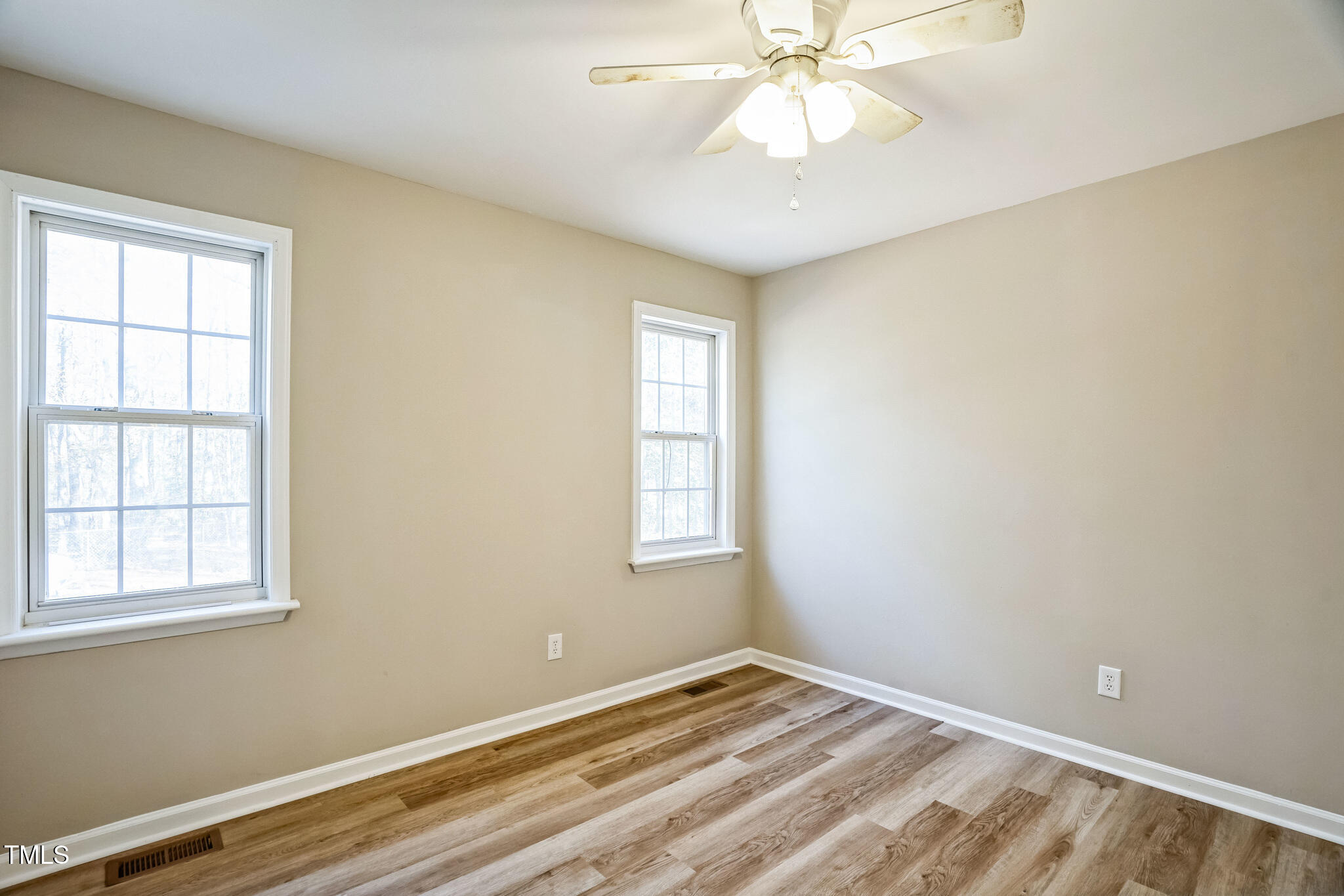 309 Monterey Court Property Photo 22