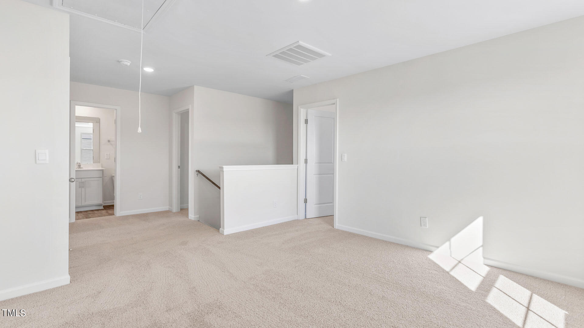 208 Leven Drive Property Photo 19