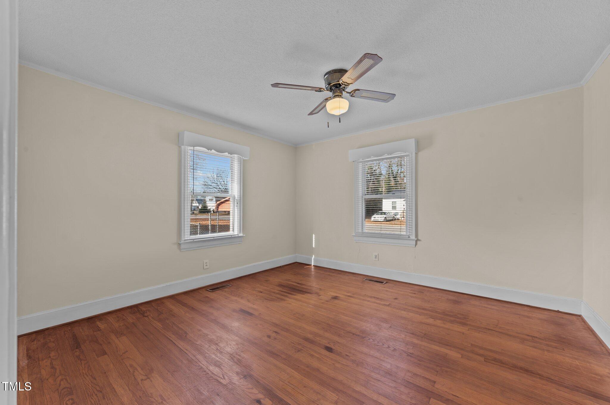 505 W Johnston Street Property Photo 19