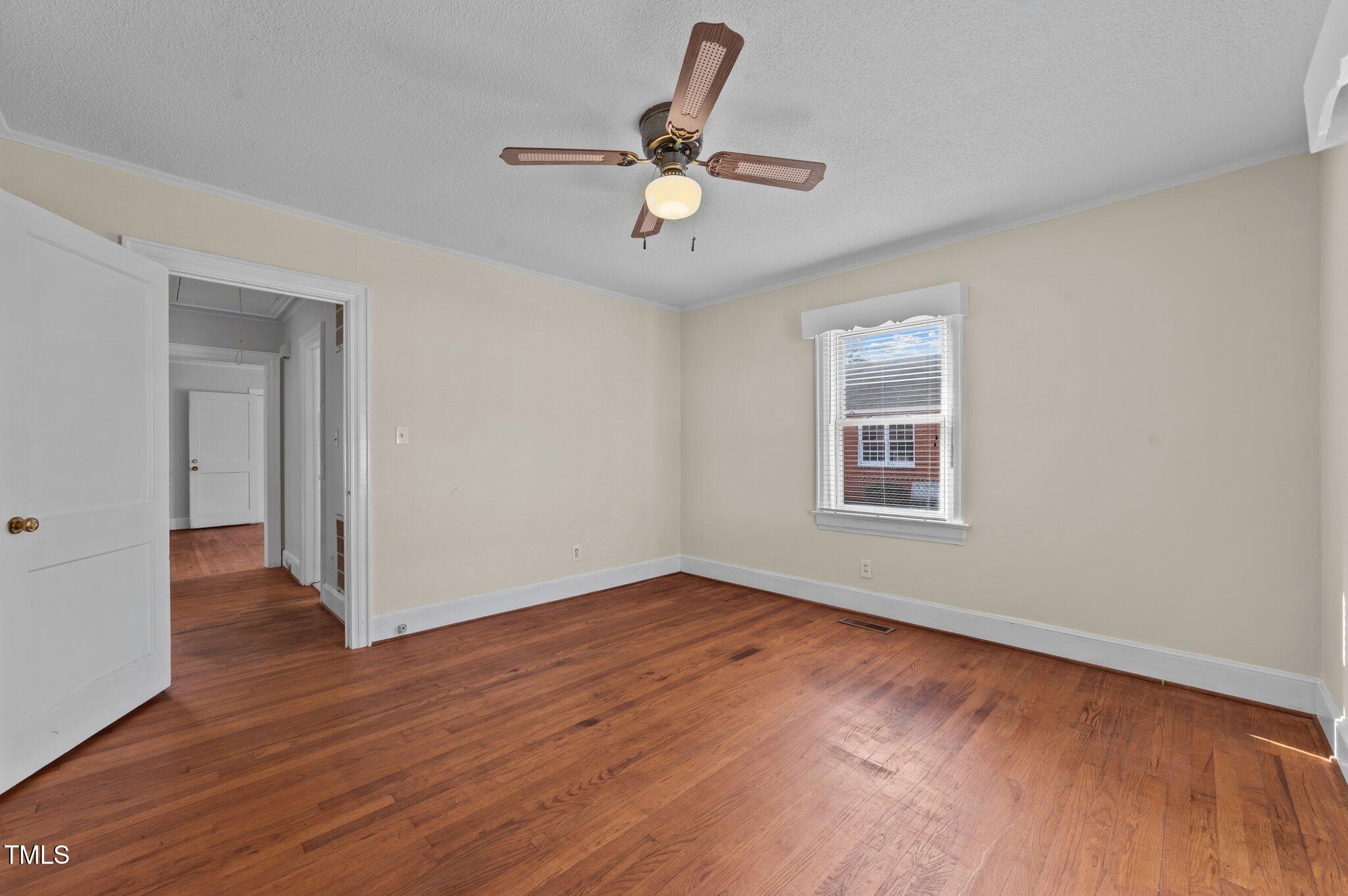 505 W Johnston Street Property Photo 20