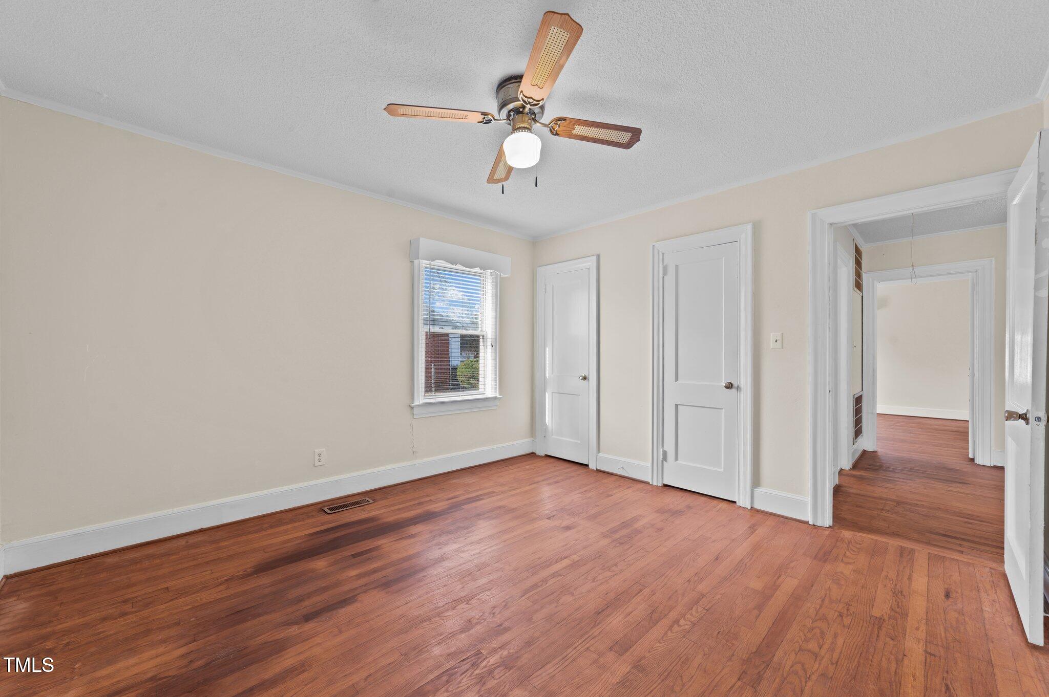 505 W Johnston Street Property Photo 23