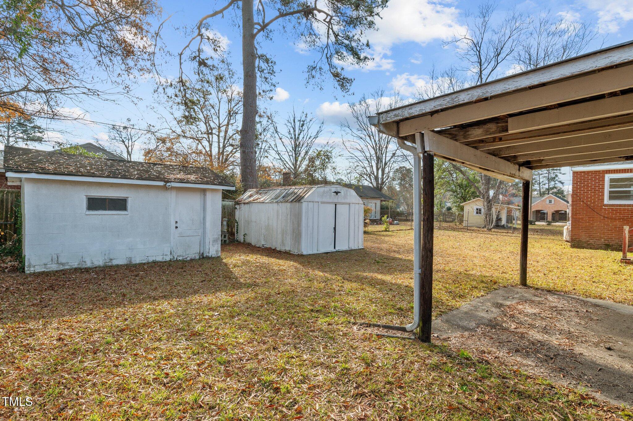 505 W Johnston Street Property Photo 35
