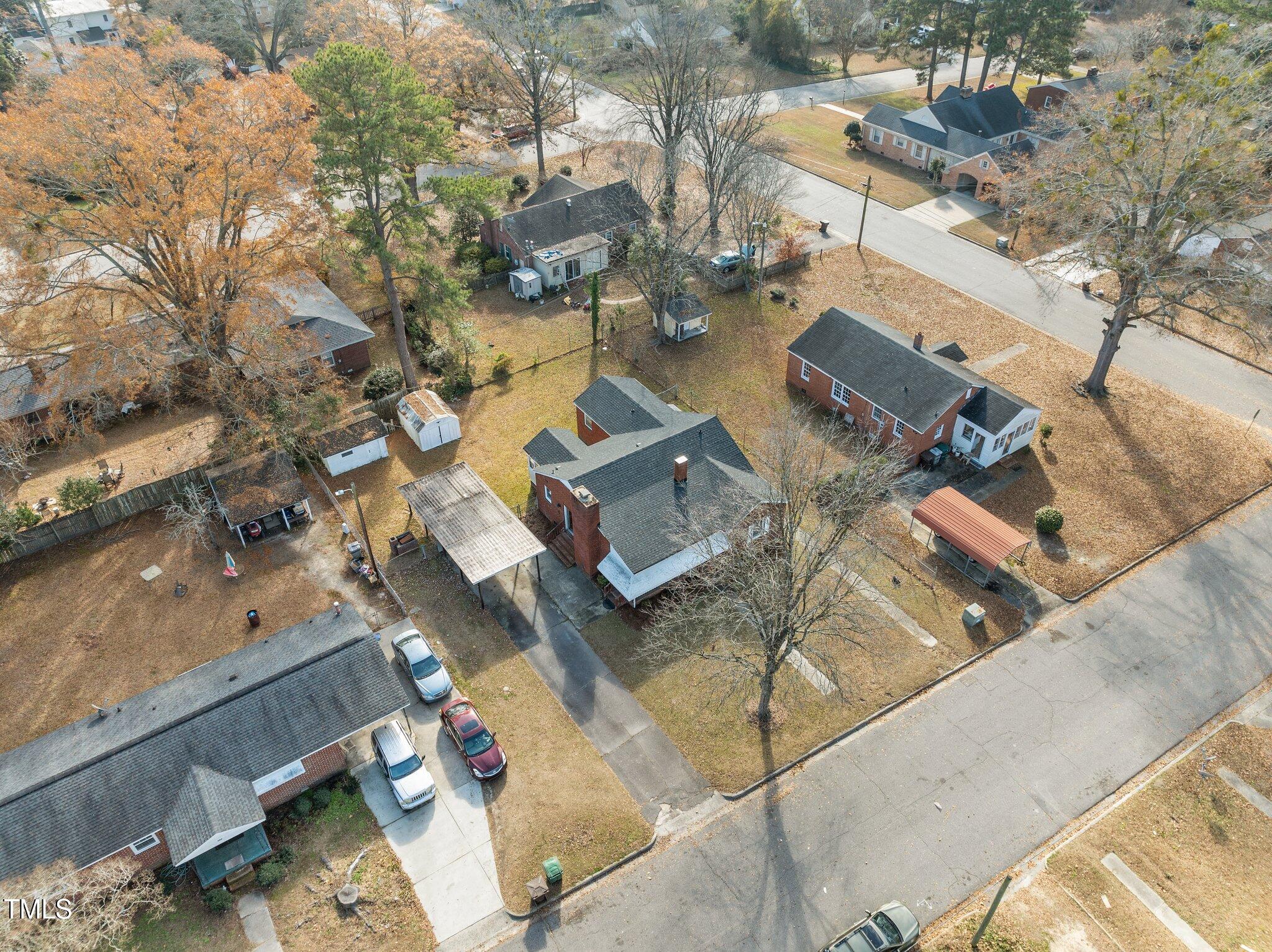 505 W Johnston Street Property Photo 43