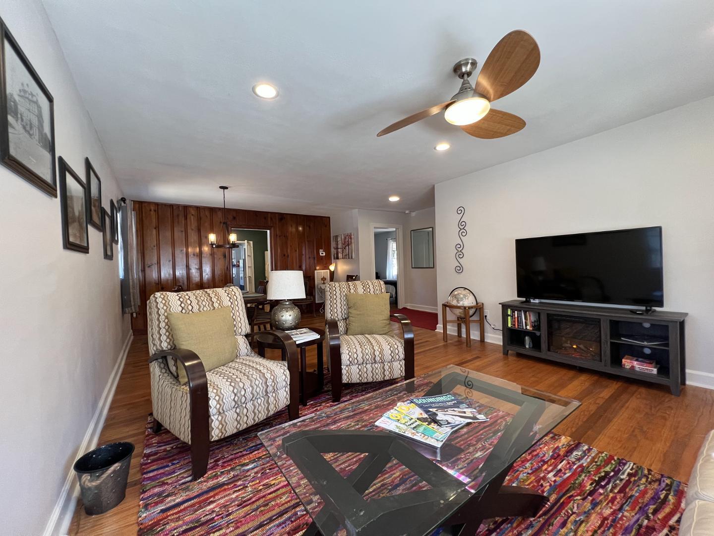 2514 Bedford Avenue Property Photo 5