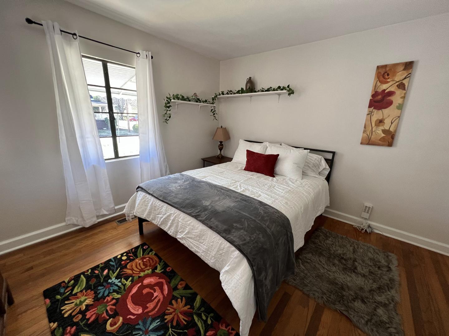 2514 Bedford Avenue Property Photo 9