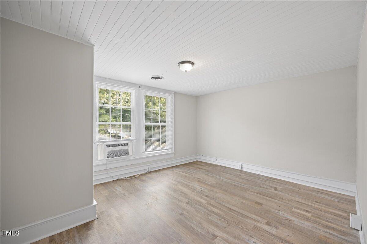 1208 Downing Street Sw Property Photo 5