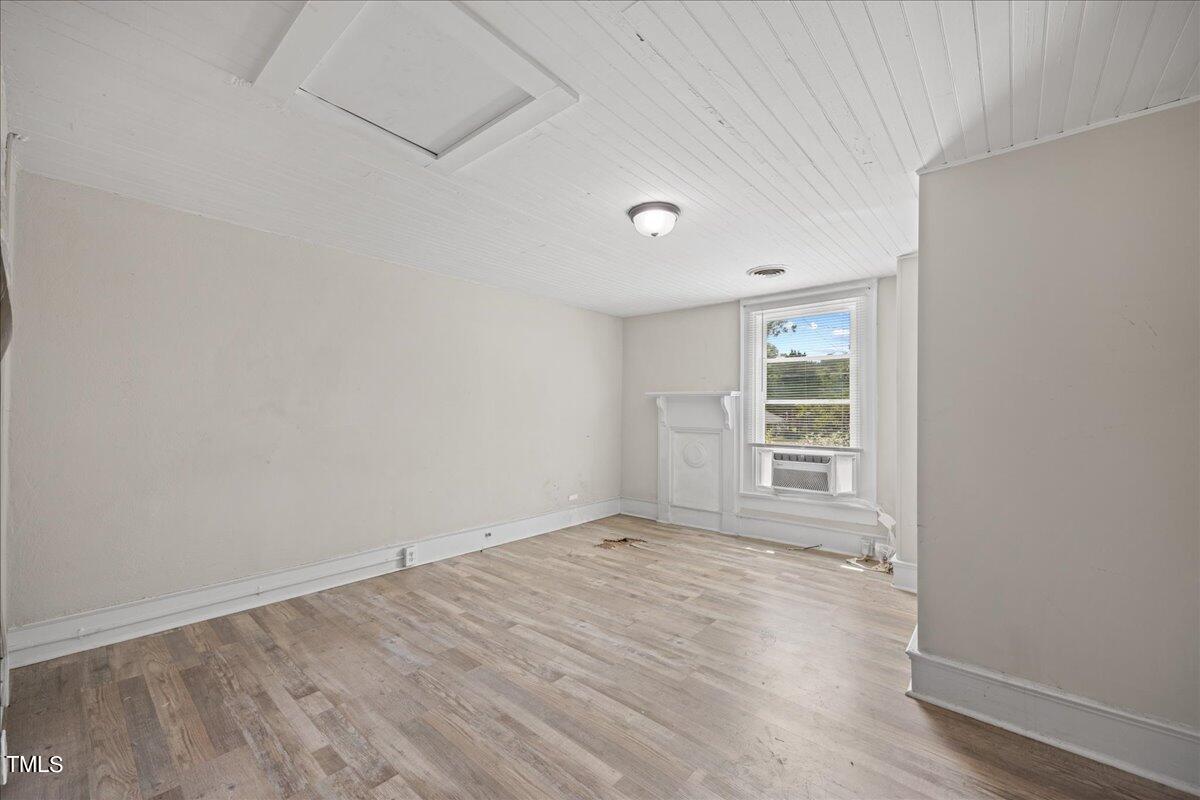 1208 Downing Street Sw Property Photo 15