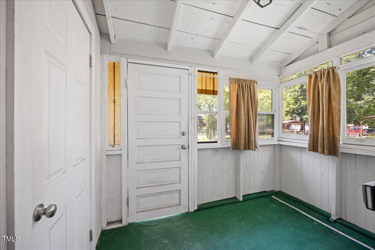 1208 Downing Street Sw Property Photo 16