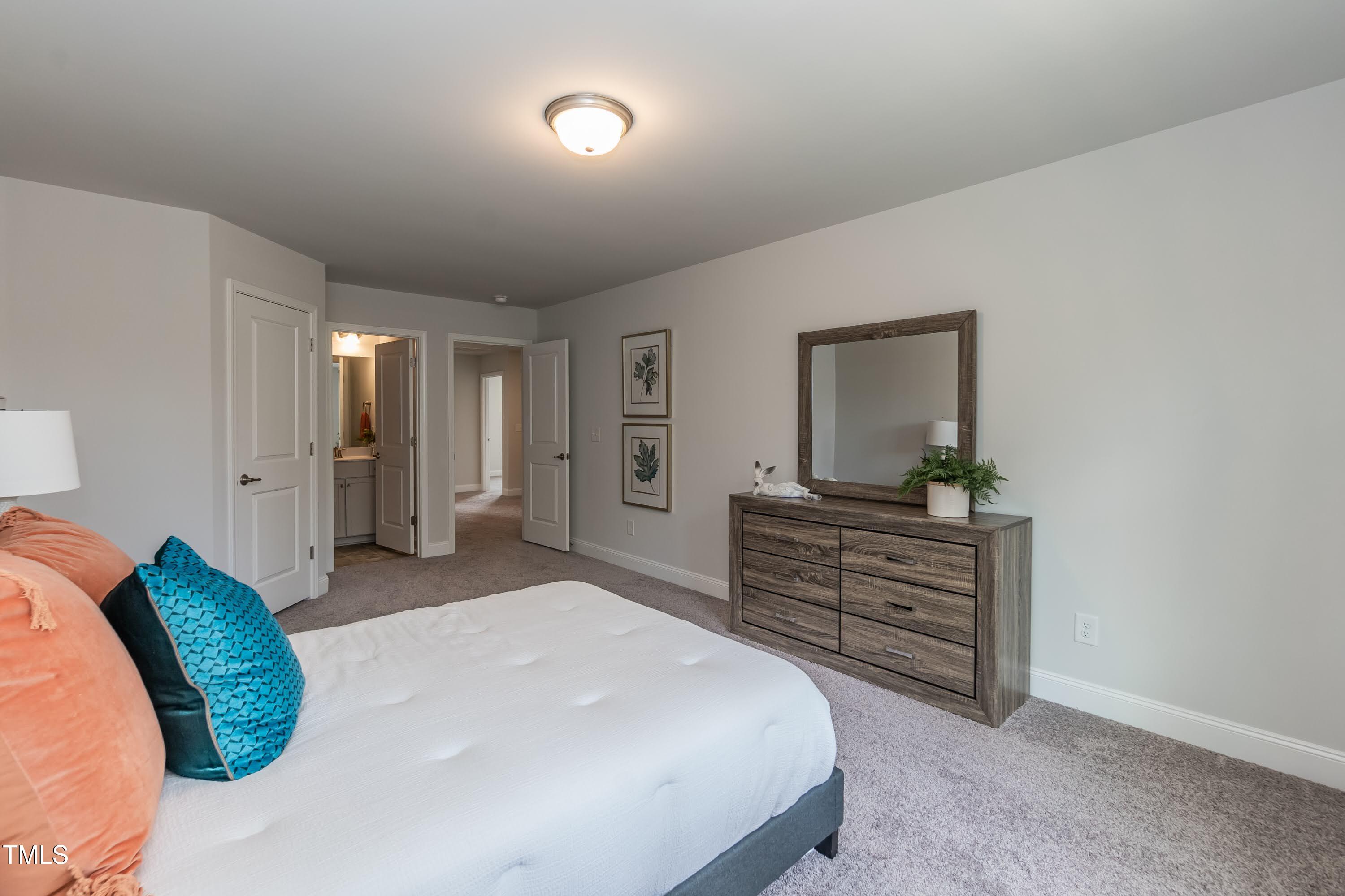 69 Streamline Court Property Photo 17