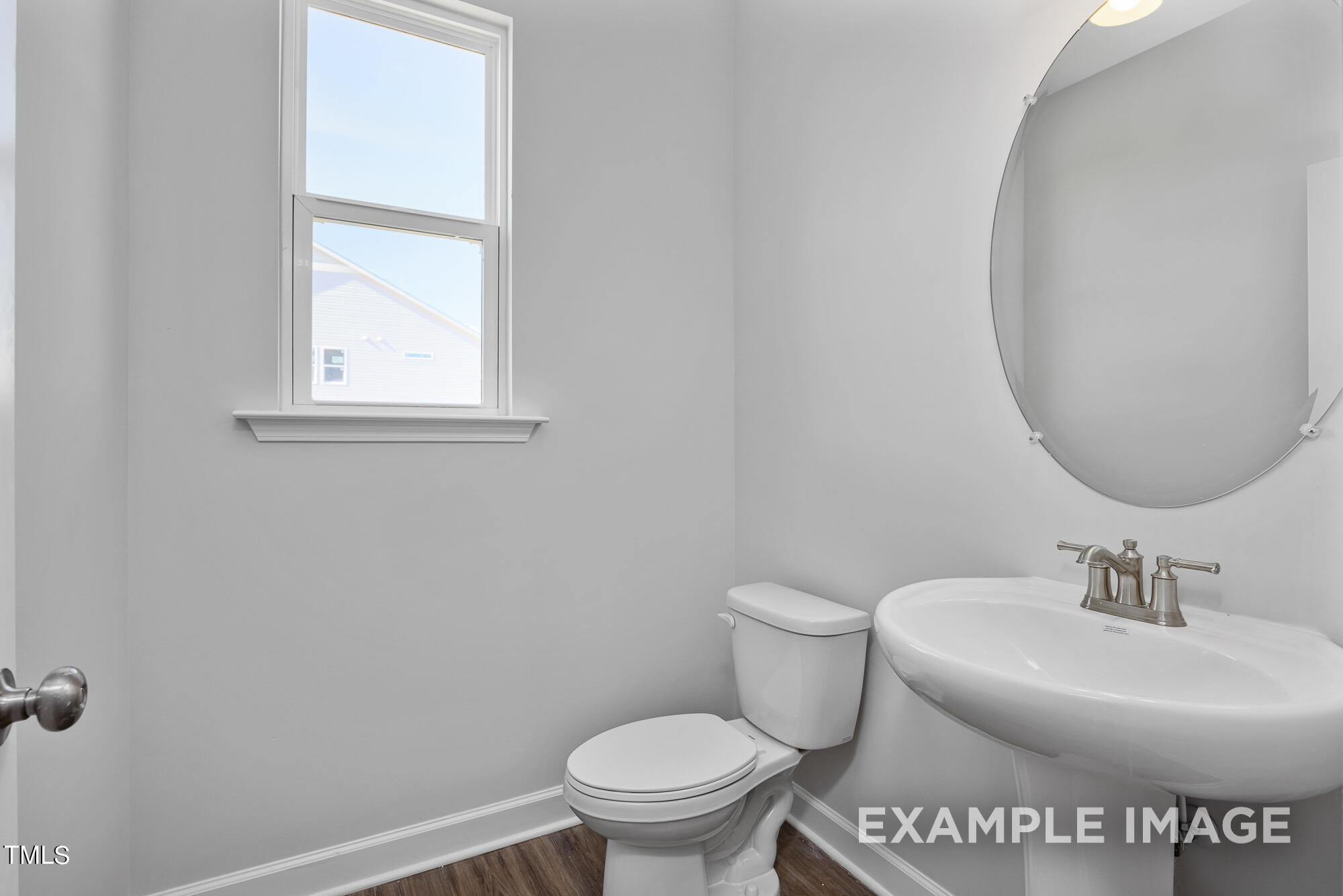 409 Reinsman Court Property Photo 10