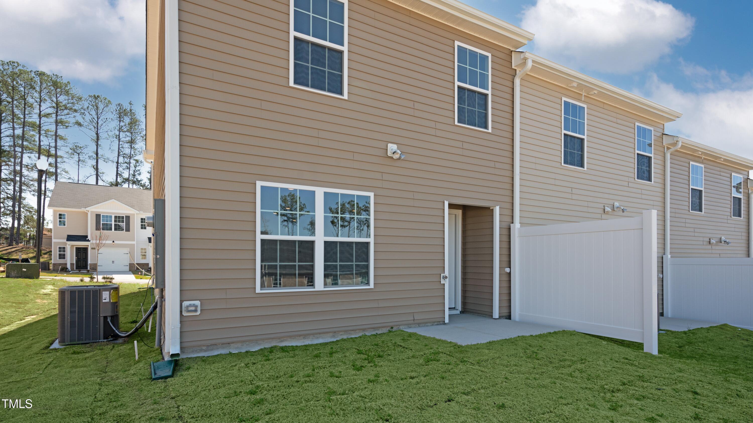 508 Fife Court Property Photo 11