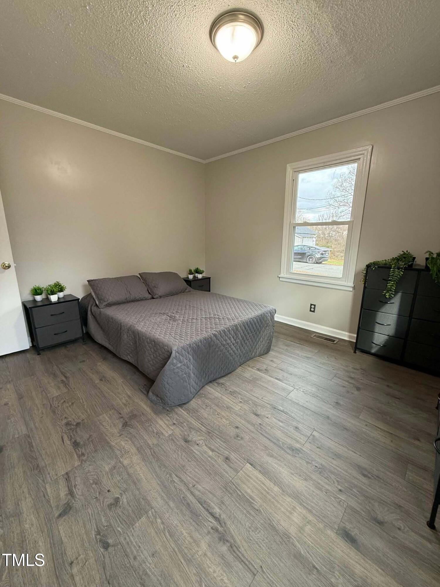 1118 Jackson Street Property Photo 4