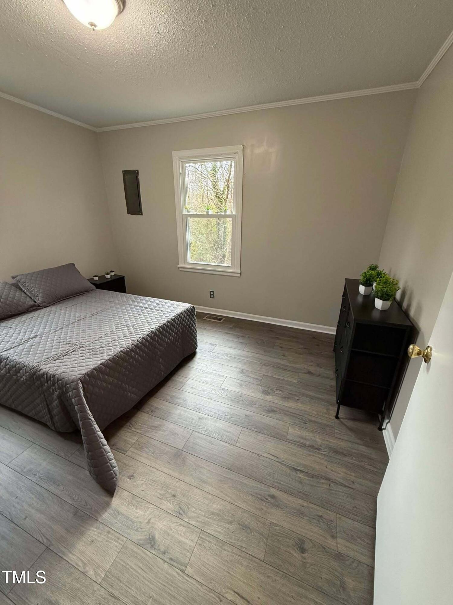 1118 Jackson Street Property Photo 8
