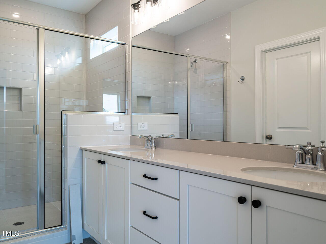 1812 Bright Lantern Way Property Photo 18
