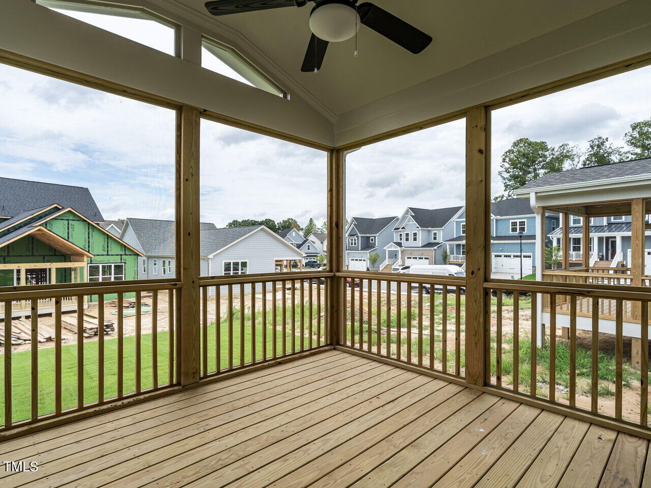 1812 Bright Lantern Way Property Photo 27