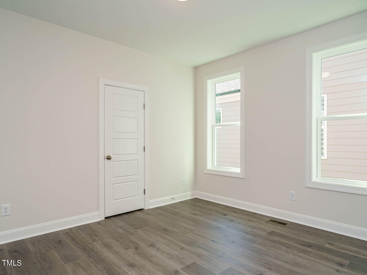 1809 Bright Lantern Way Property Photo 13