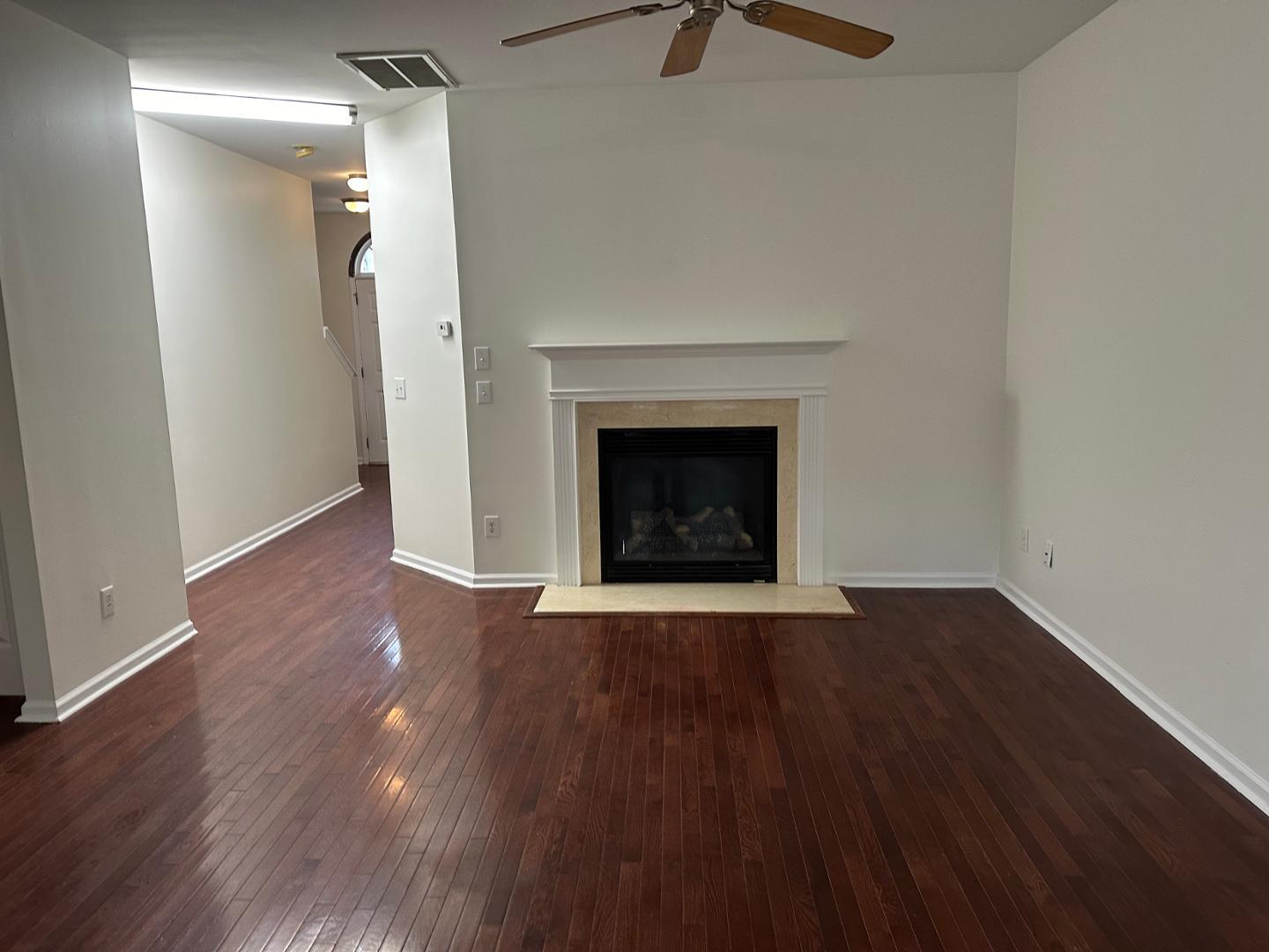522 Writers Way Property Photo 7