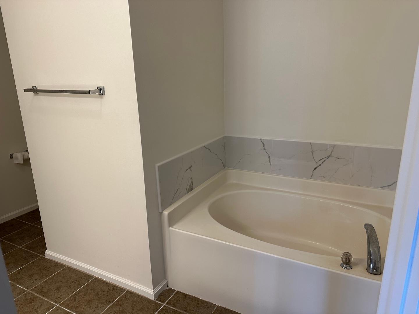 522 Writers Way Property Photo 9