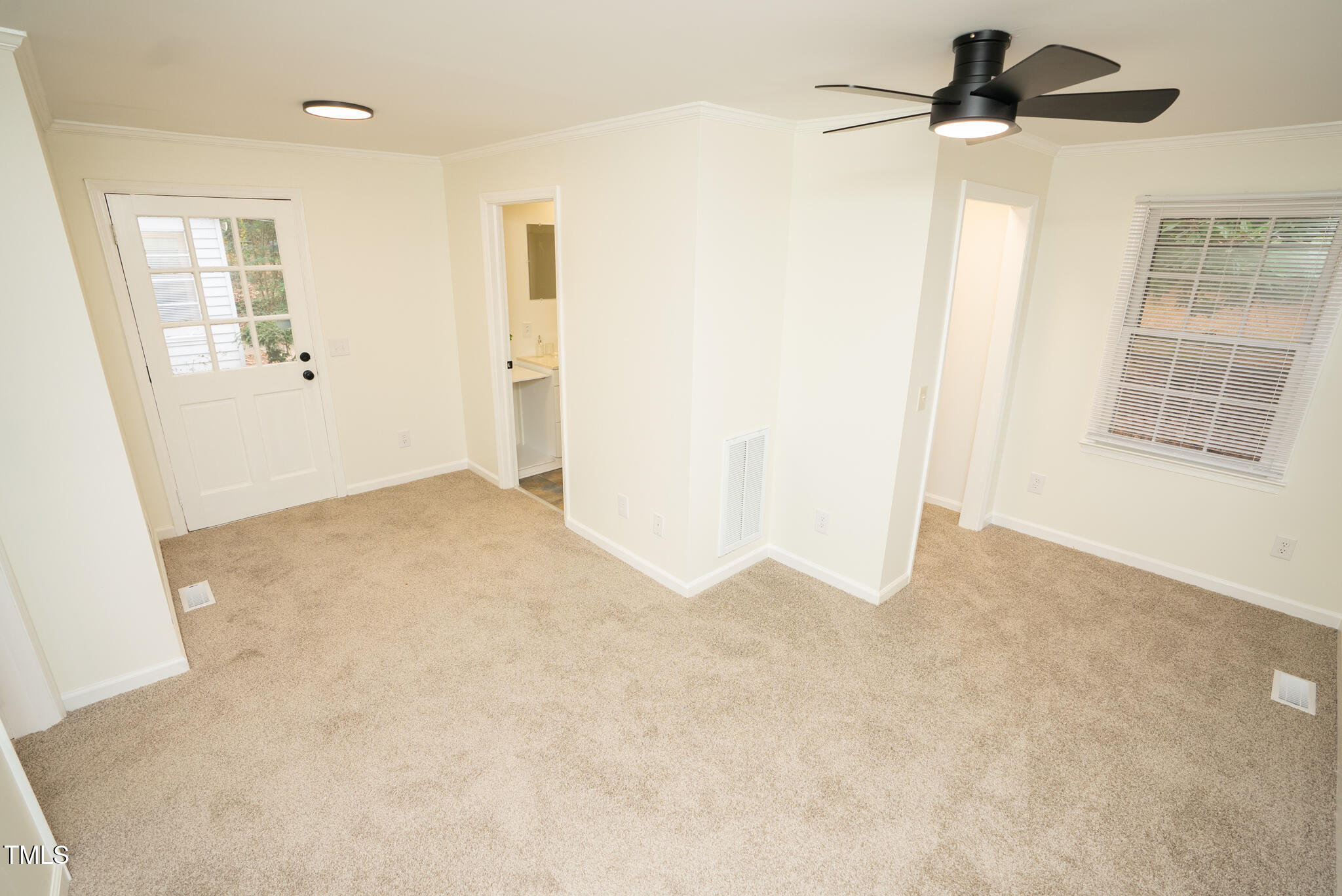 421 S Morgan Street Property Photo 11