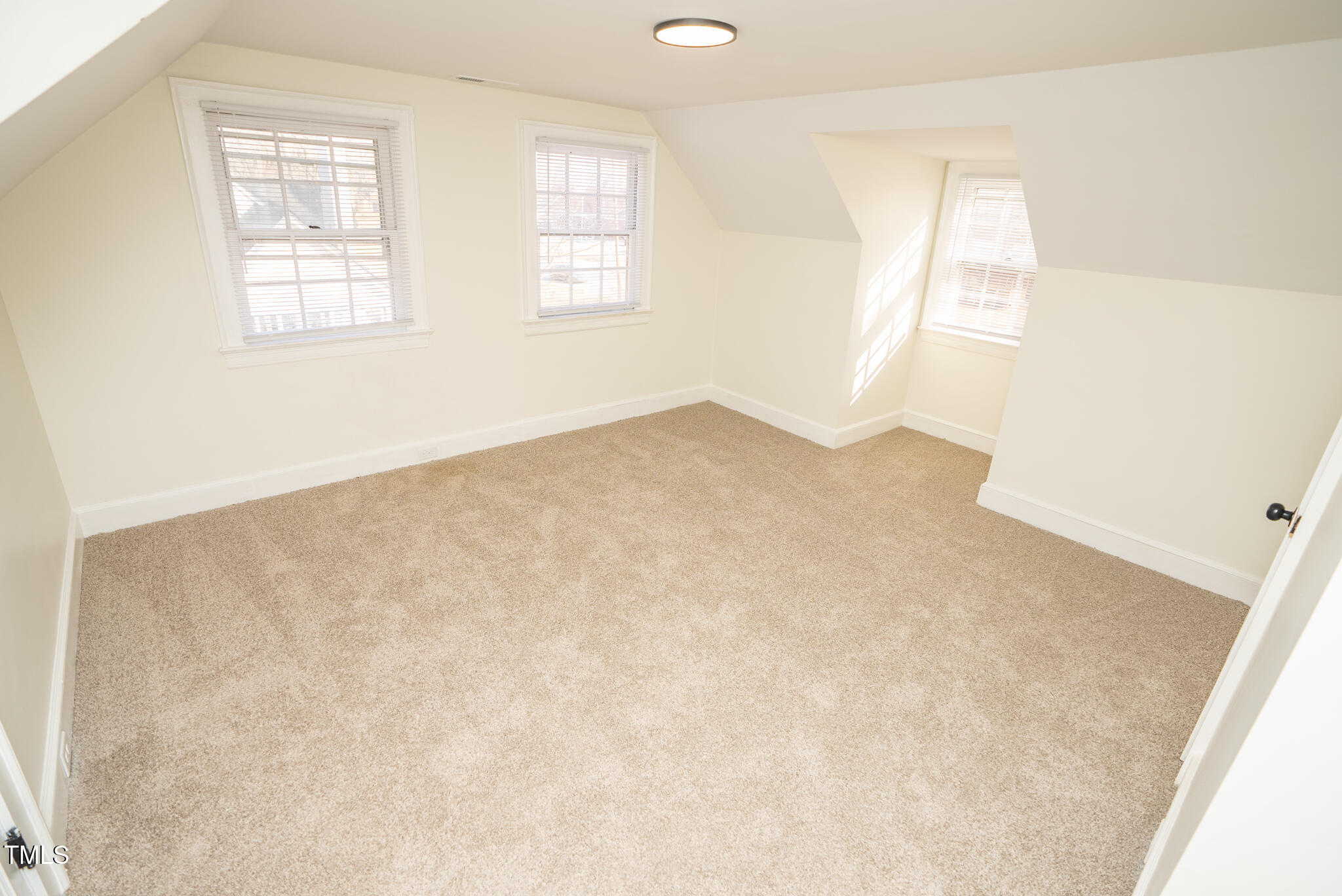 421 S Morgan Street Property Photo 31