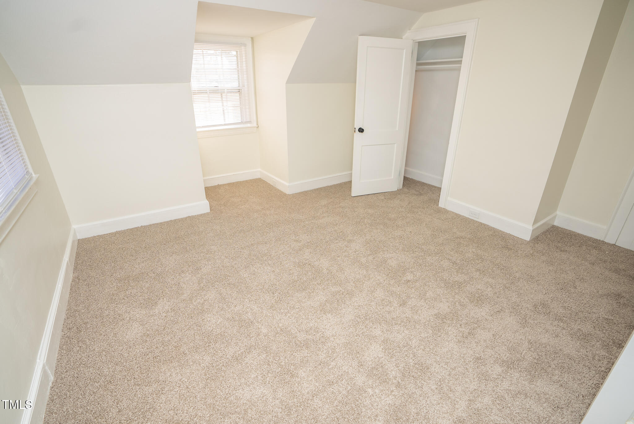421 S Morgan Street Property Photo 32