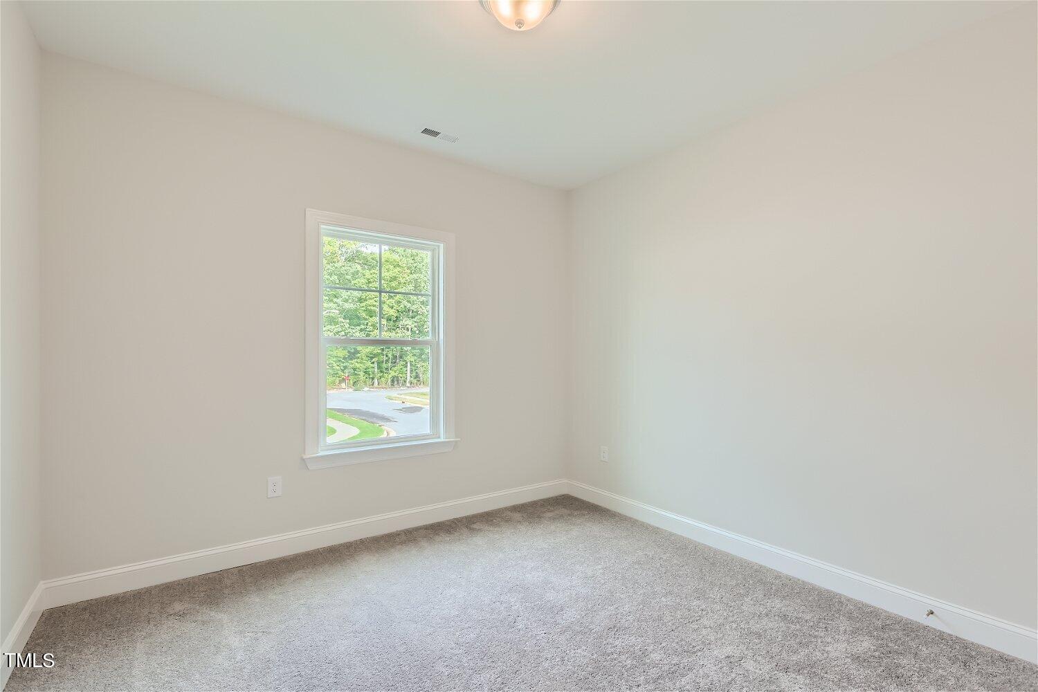 604 Emerald Bay Circle Property Photo 12