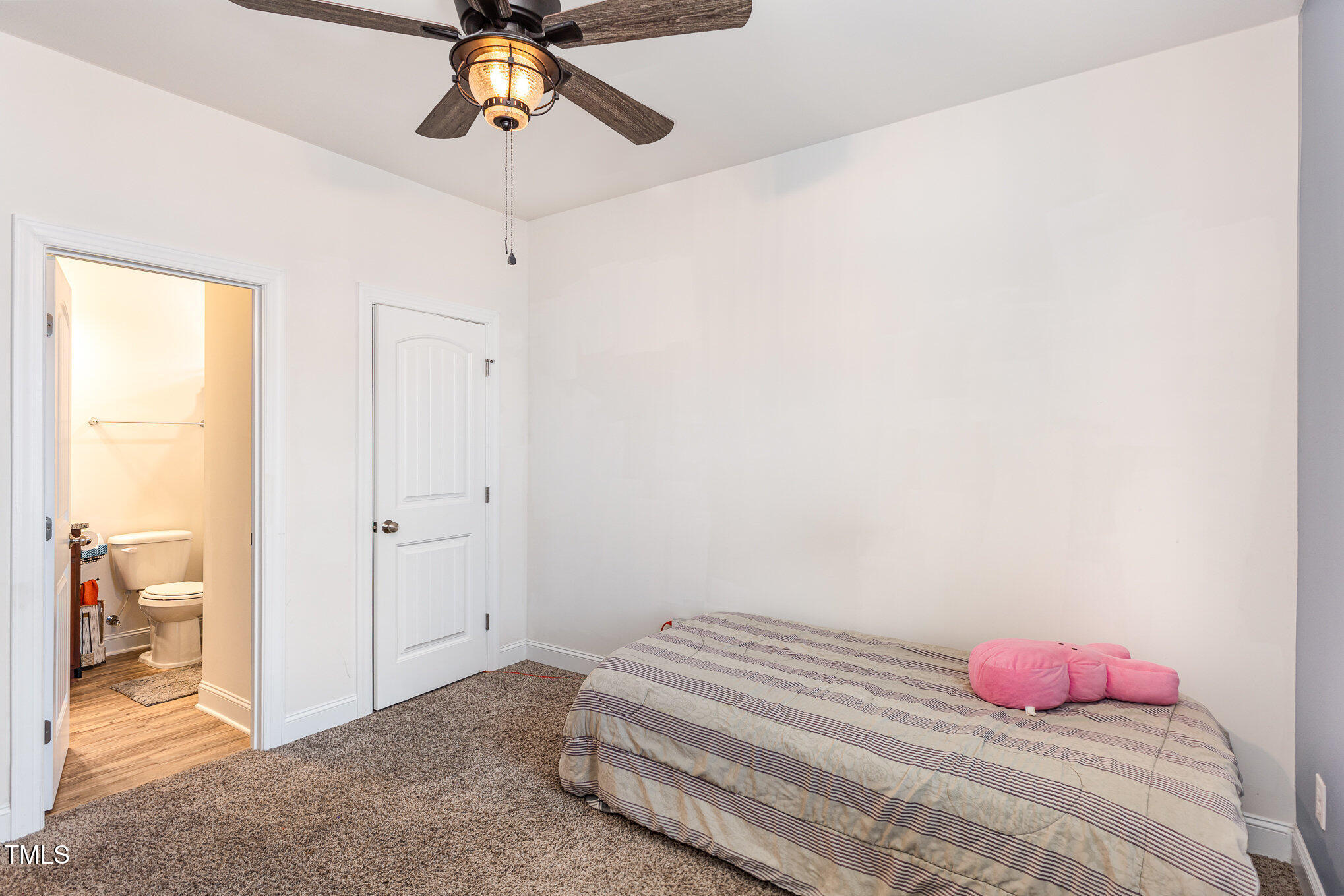 79 Stallion Way Property Photo 24