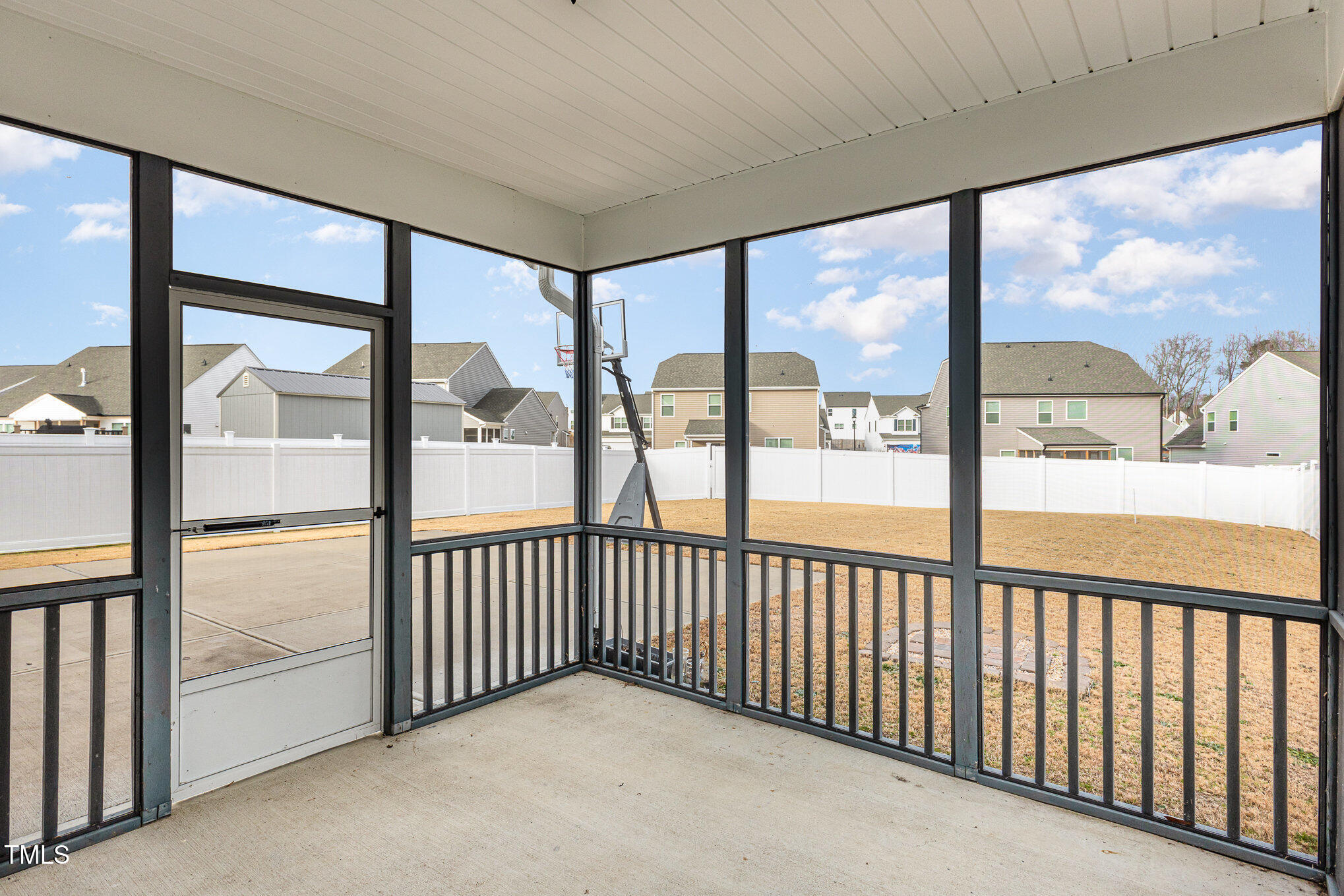 79 Stallion Way Property Photo 28
