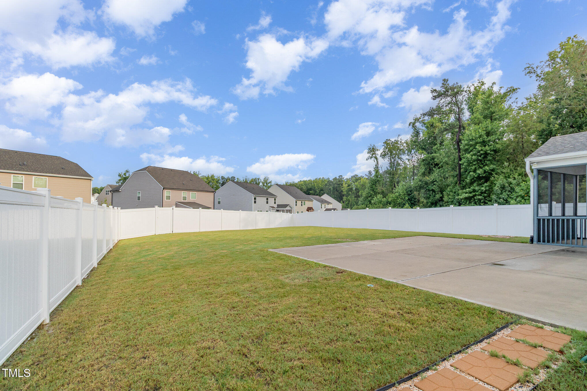 79 Stallion Way Property Photo 33