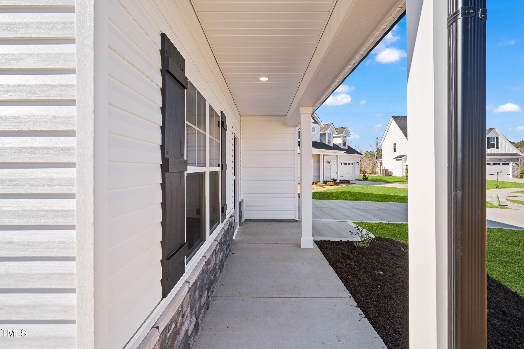 289 Brickhill Drive Property Photo 5
